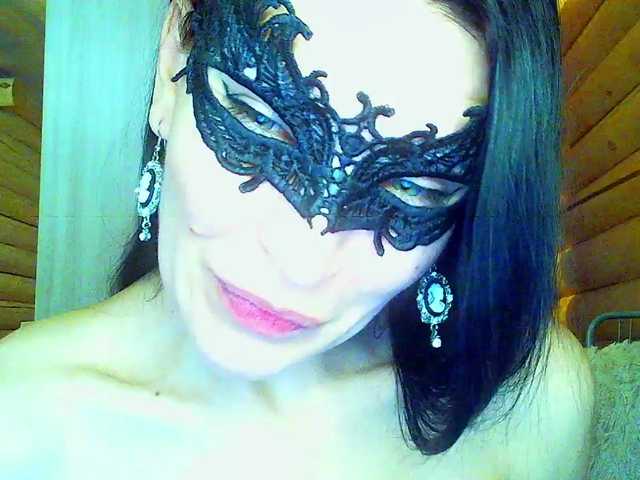 AleksaNic's BongaCams show and profile