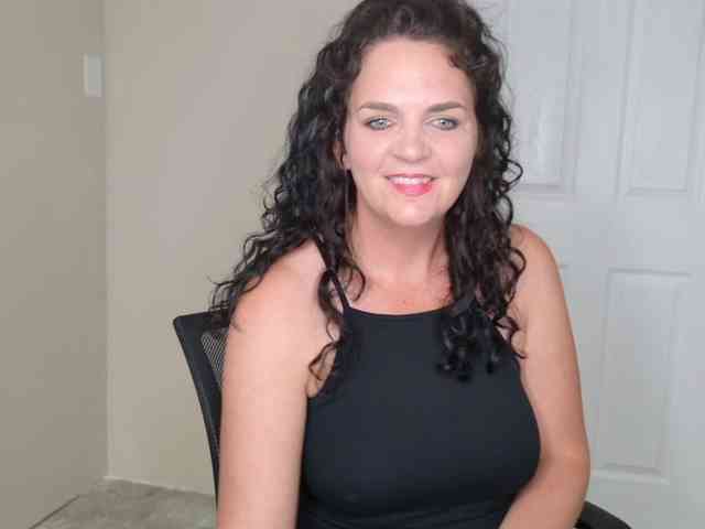 Fantaseeivy webcam