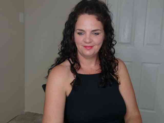 Fantaseeivy webcam