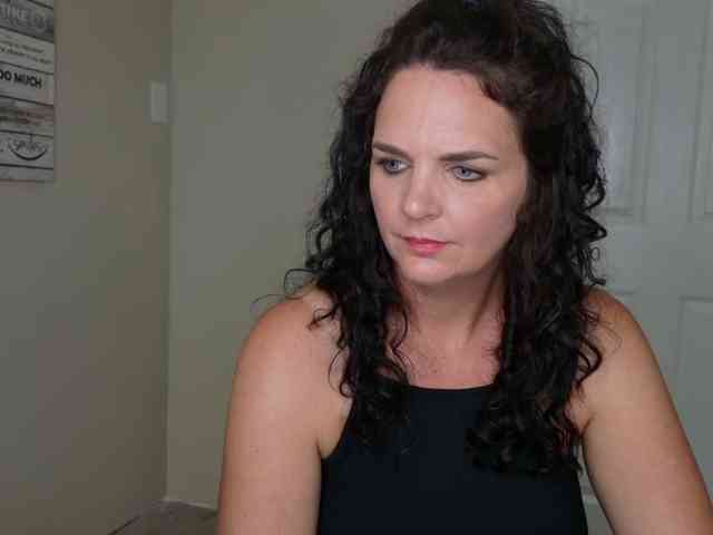 Fantaseeivy webcam