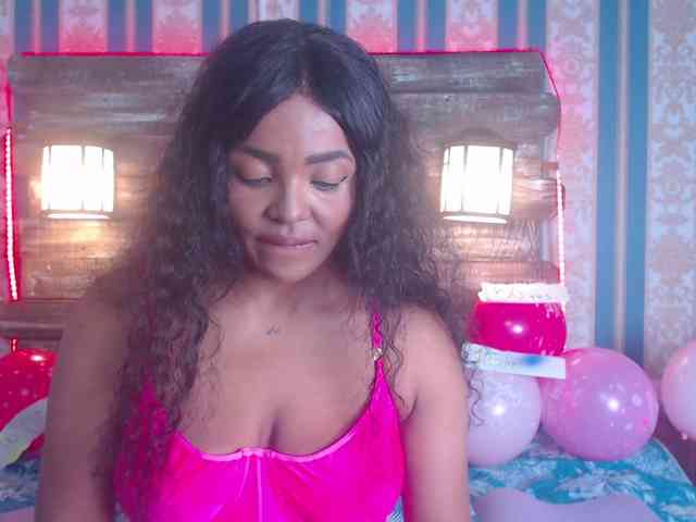 TashaDex webcam