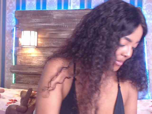TashaDex webcam