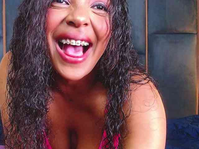 TashaDex Live Webcam on BongaCams