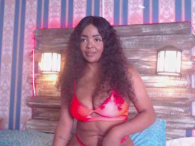 TashaDex Live Webcam on BongaCams