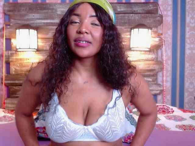TashaDex webcam