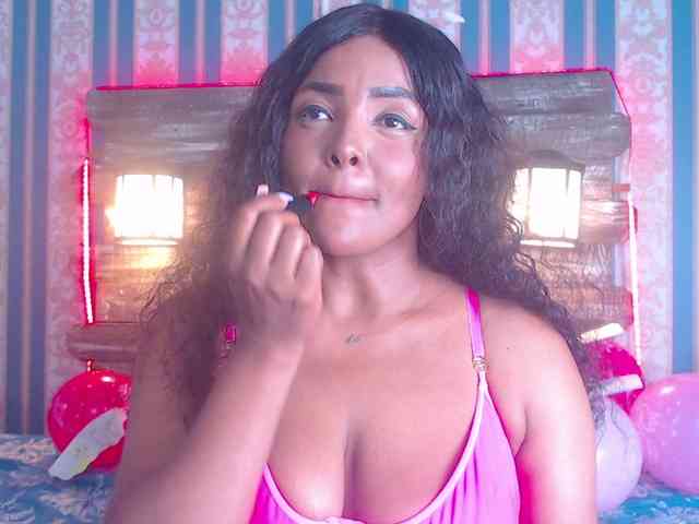TashaDex webcam