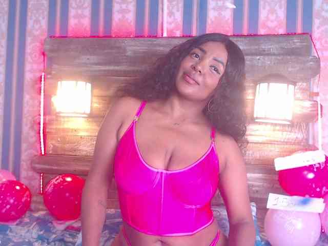 TashaDex webcam