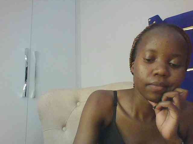 bigbaby004 Live Webcam on BongaCams