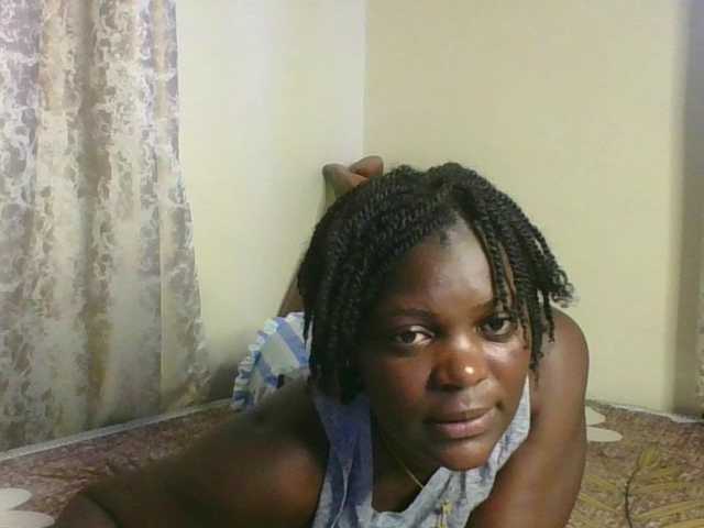 Sweetdarkskin's BongaCams show and profile