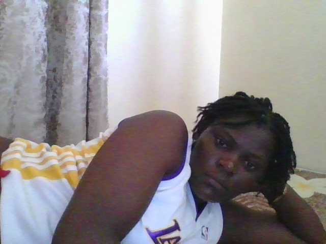 Sweetdarkskin's BongaCams show and profile