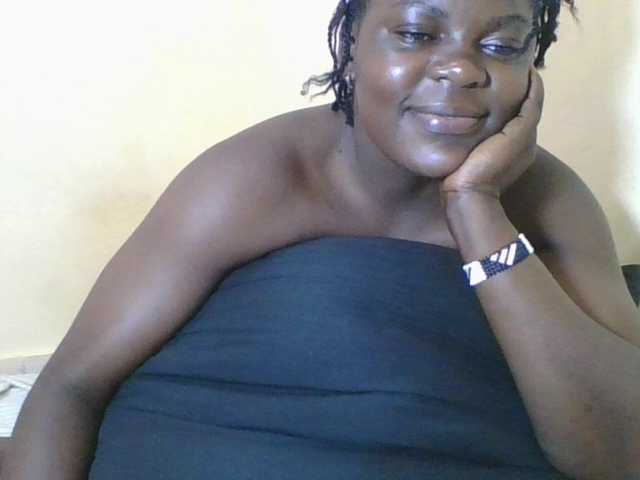 Sweetdarkskin on BongaCams 