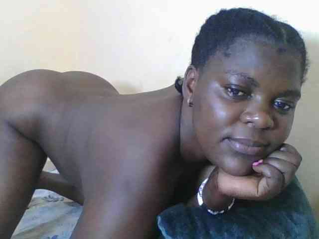 Sweetdarkskin webcam