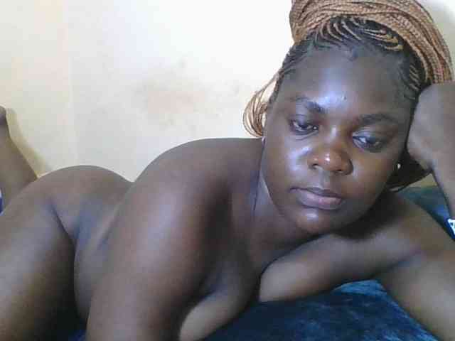 Sweetdarkskin webcam