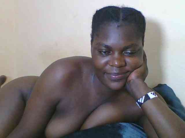Sweetdarkskin webcam