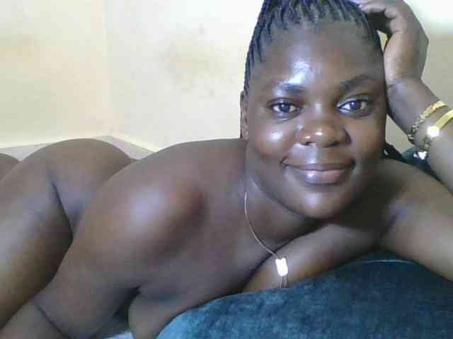Sweetdarkskin webcam