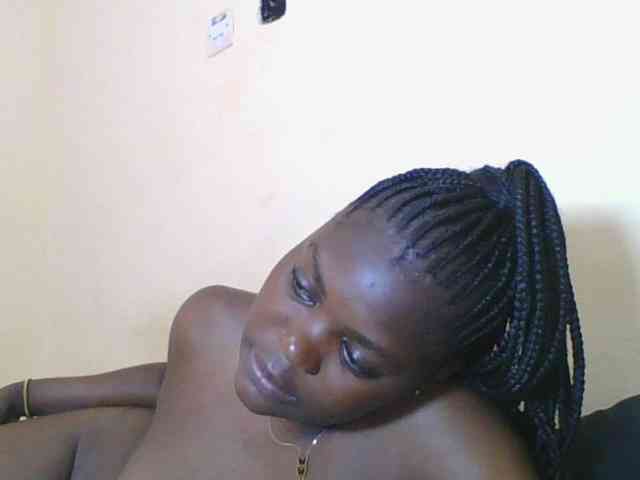 Sweetdarkskin webcam