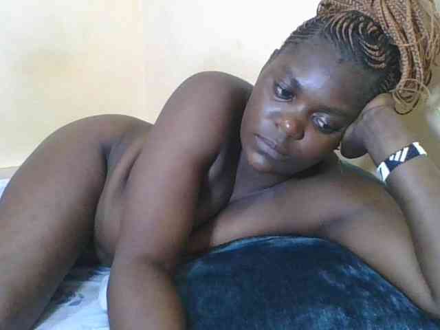 Sweetdarkskin webcam