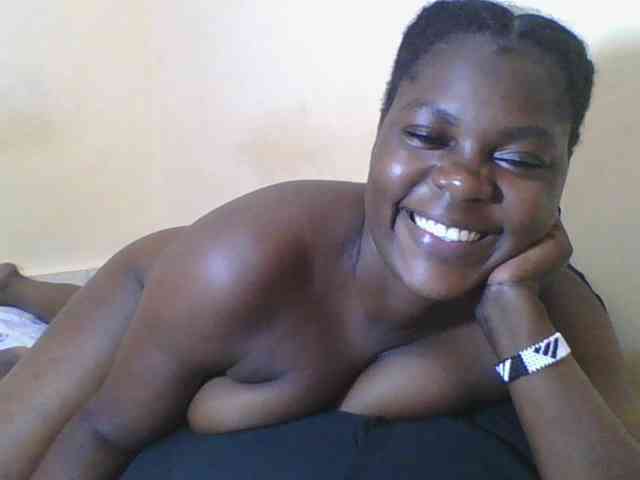 Sweetdarkskin webcam