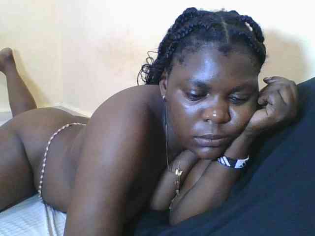 Sweetdarkskin webcam