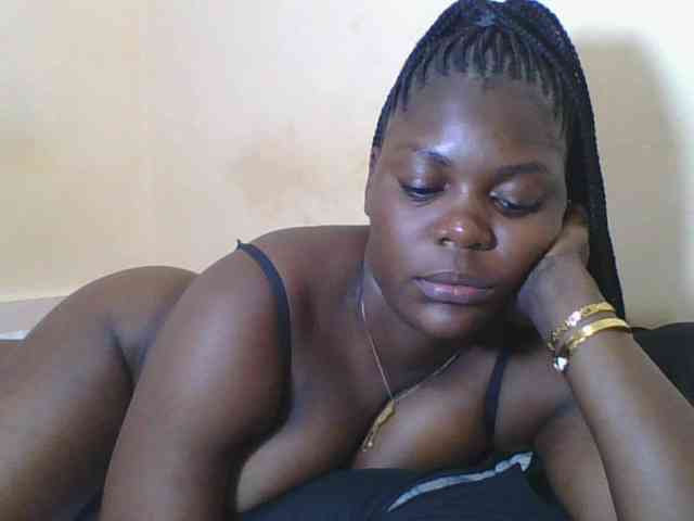 Sweetdarkskin webcam