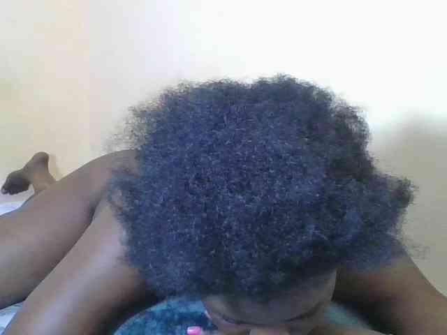 Sweetdarkskin webcam