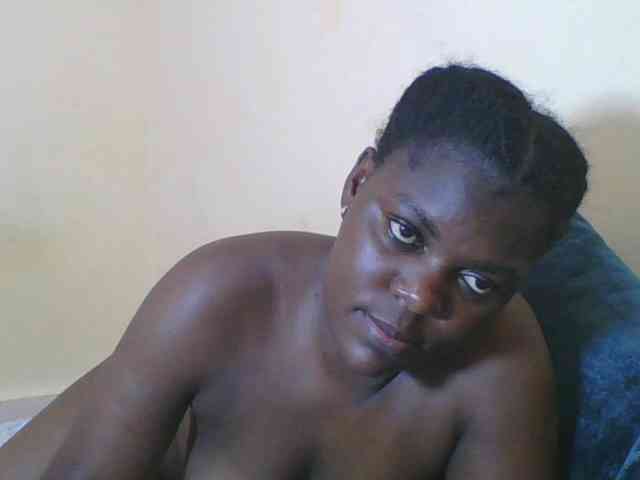 Sweetdarkskin webcam