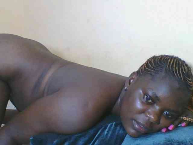 Sweetdarkskin webcam