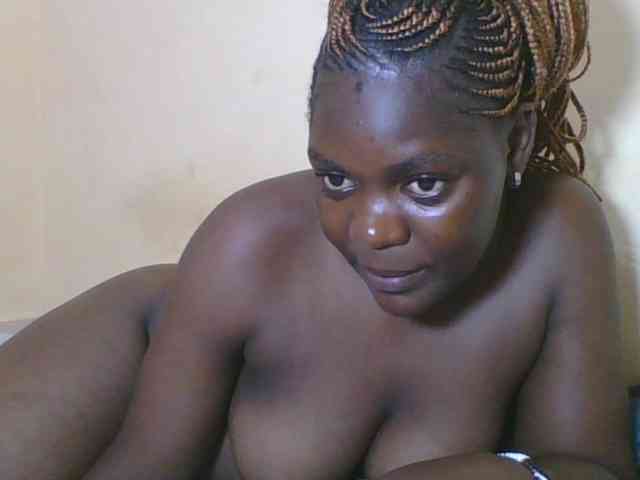 Sweetdarkskin webcam