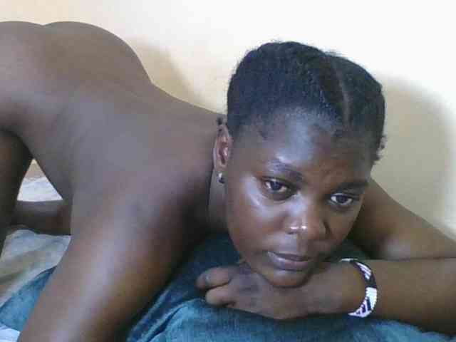 Sweetdarkskin webcam