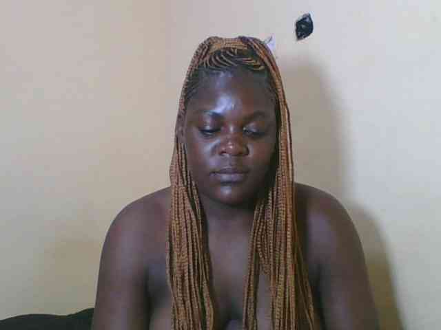 Sweetdarkskin webcam
