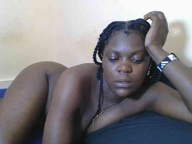 Sweetdarkskin webcam