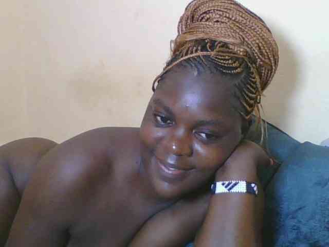 Sweetdarkskin webcam