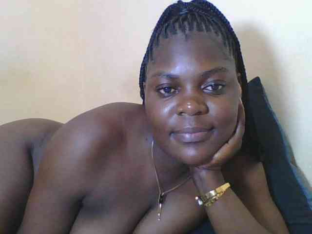 Sweetdarkskin webcam
