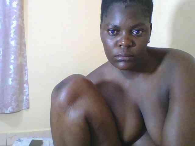 Sweetdarkskin webcam