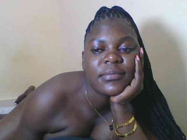 Sweetdarkskin webcam