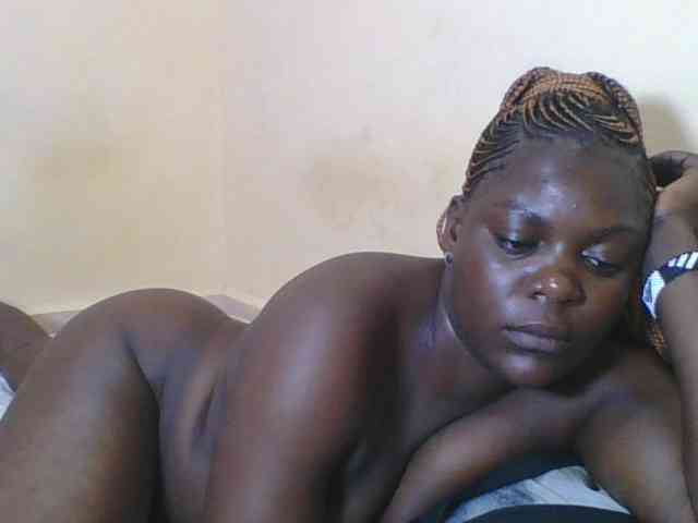 Sweetdarkskin webcam