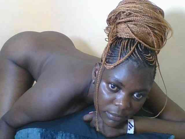 Sweetdarkskin webcam