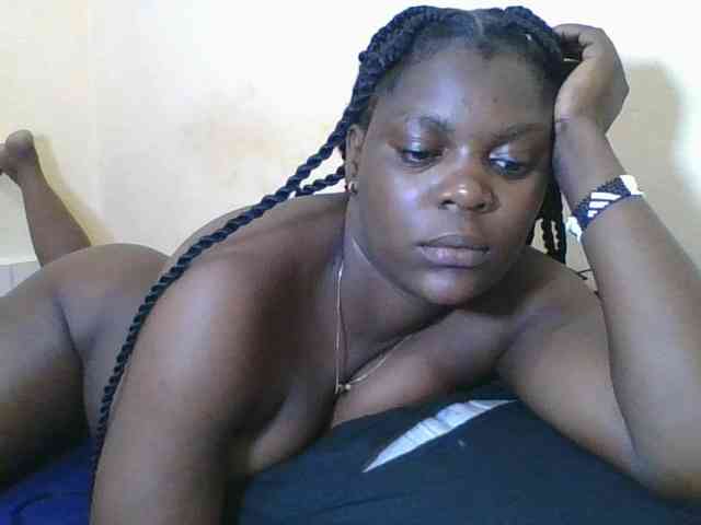 Sweetdarkskin webcam