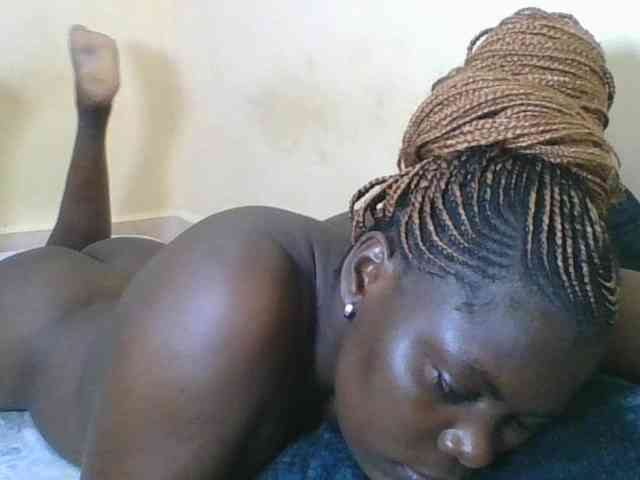 Sweetdarkskin webcam