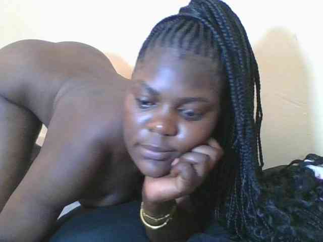 Sweetdarkskin webcam
