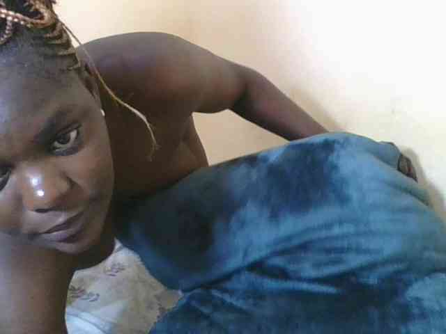 Sweetdarkskin webcam