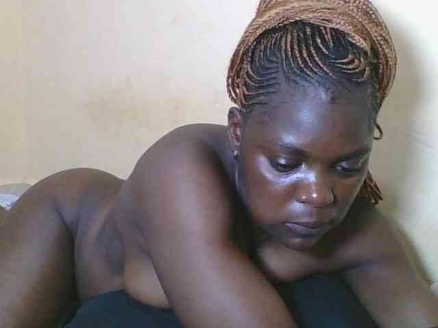 Sweetdarkskin webcam
