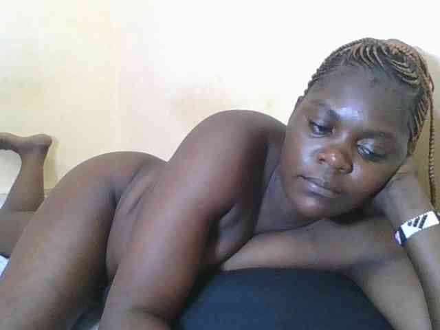 Sweetdarkskin webcam