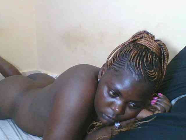 Sweetdarkskin webcam