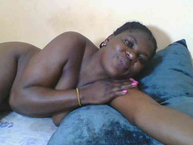 Sweetdarkskin webcam