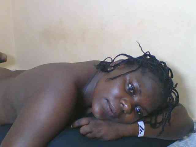 Sweetdarkskin webcam