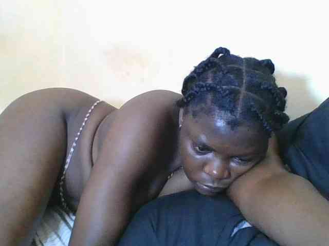 Sweetdarkskin webcam