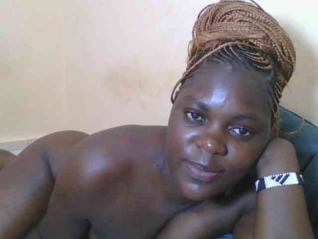 Sweetdarkskin webcam