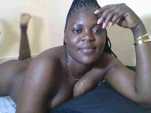 Sweetdarkskin webcam