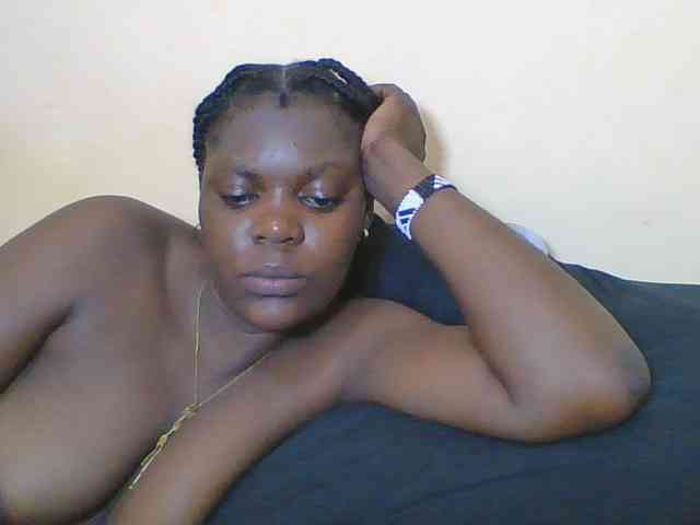 Sweetdarkskin webcam